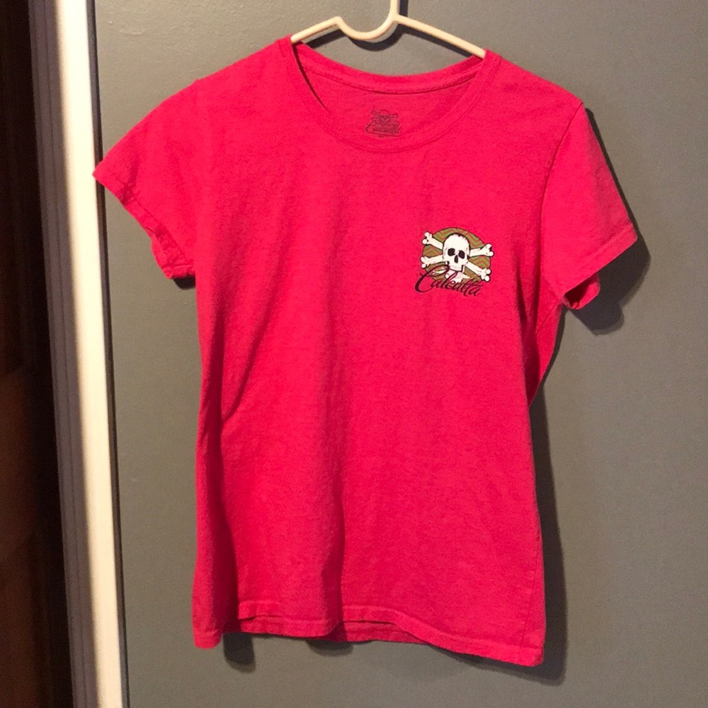 FINAL PRICE!! Calcutta Tee Shirt w/ Skull